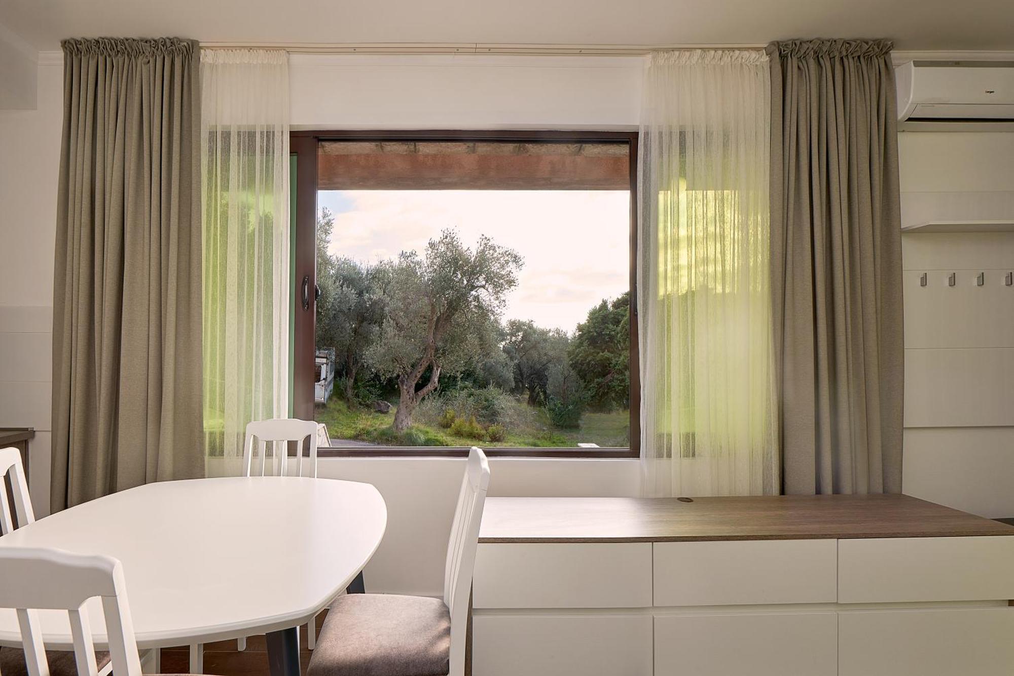 Adria Lux Apartmens 2 Sveti Stefan Ngoại thất bức ảnh