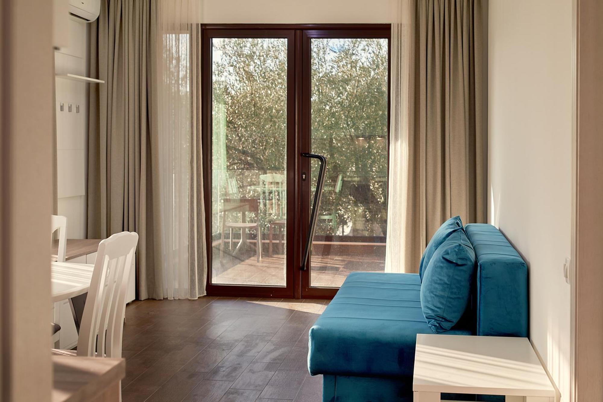 Adria Lux Apartmens 2 Sveti Stefan Ngoại thất bức ảnh