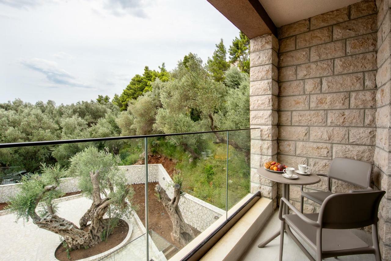 Adria Lux Apartmens 2 Sveti Stefan Ngoại thất bức ảnh