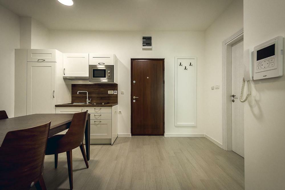 Adria Lux Apartmens 2 Sveti Stefan Ngoại thất bức ảnh