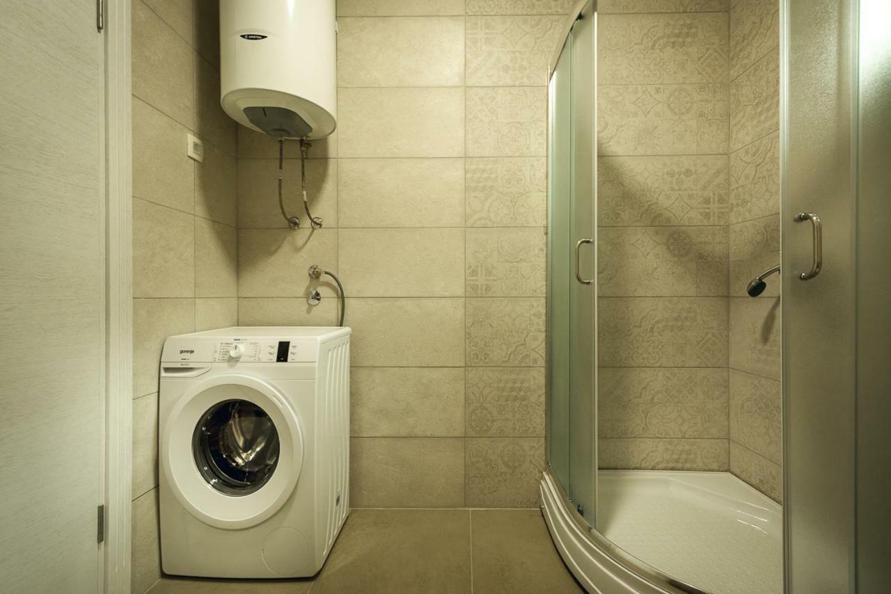 Adria Lux Apartmens 2 Sveti Stefan Ngoại thất bức ảnh