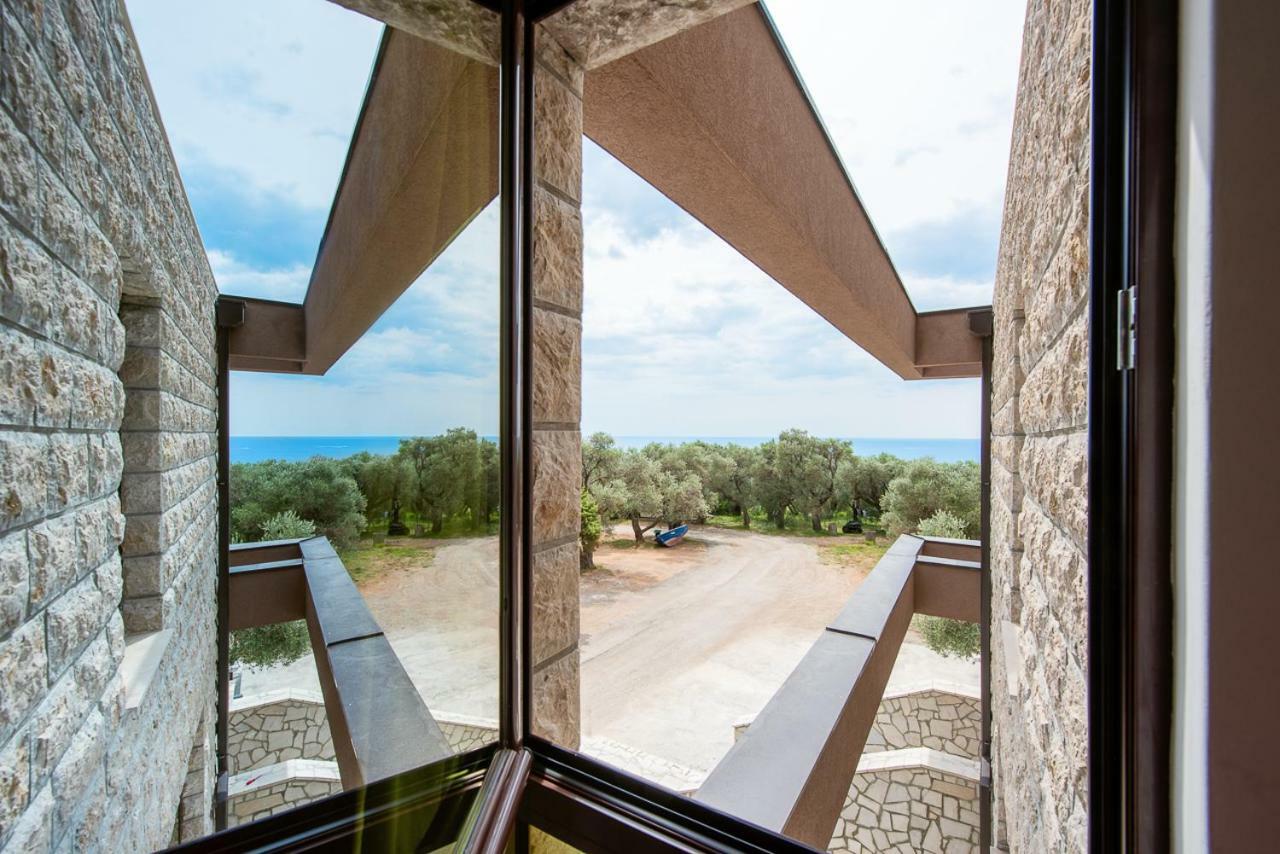 Adria Lux Apartmens 2 Sveti Stefan Ngoại thất bức ảnh